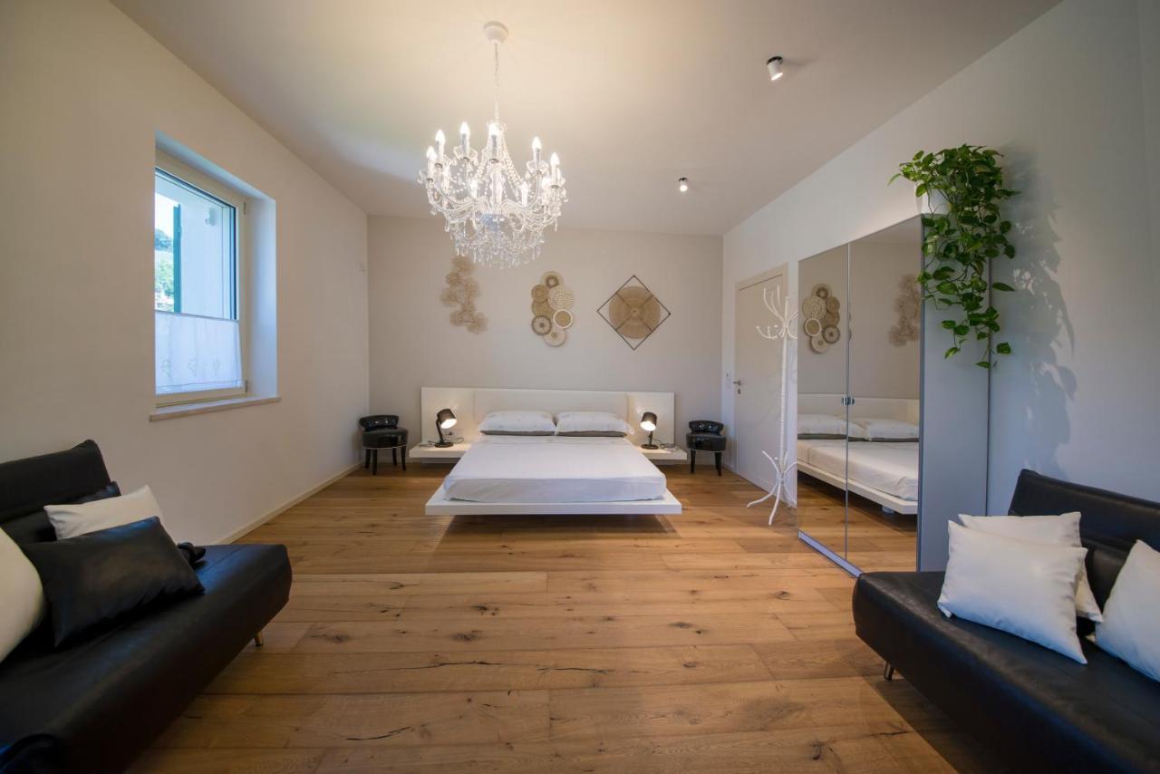 Giuliveto Bed And Breakfast Фолиньо Экстерьер фото